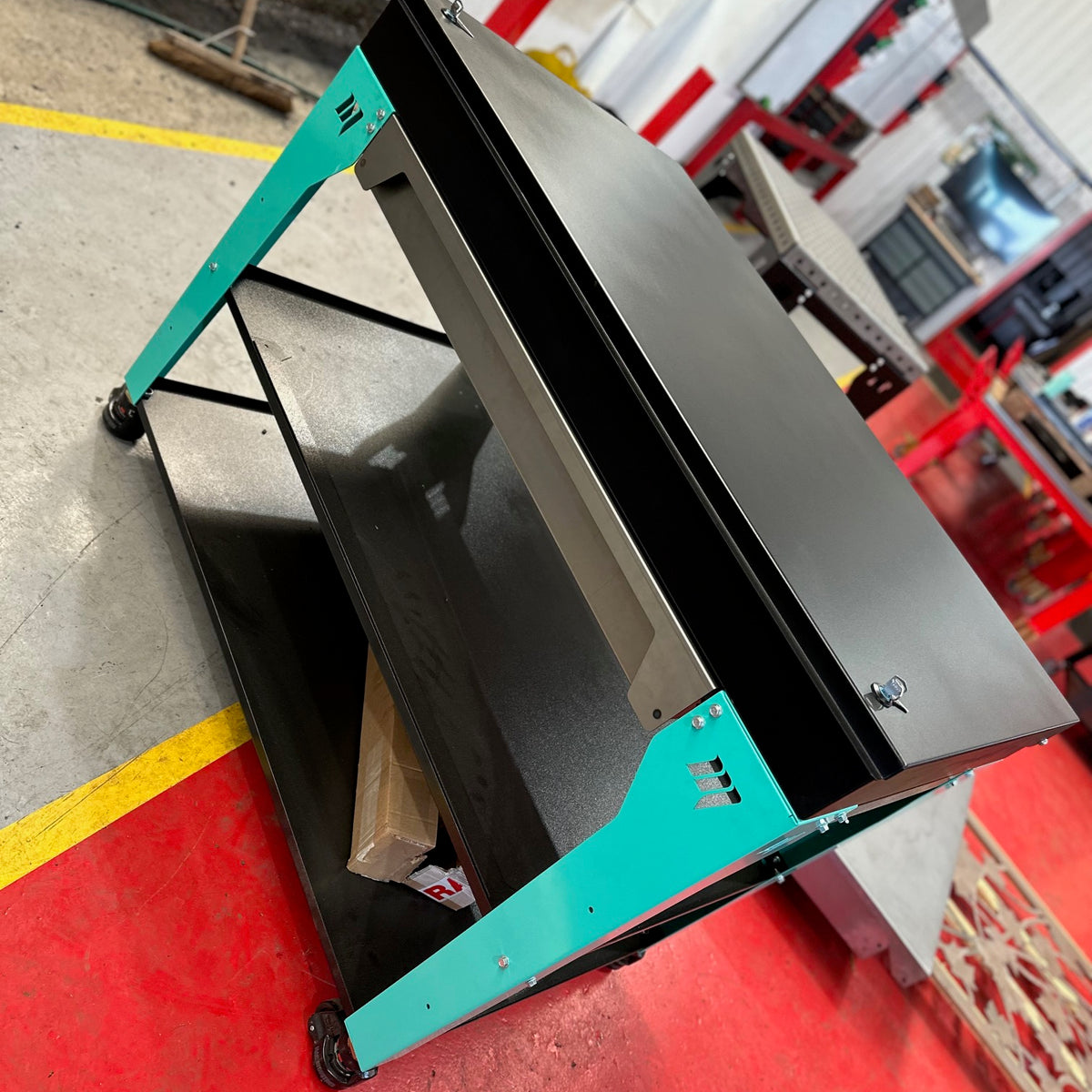 MAC  Mobile Workshop Trolley Top Tool Box With Drawer 1250 x 750mm  Heavy Duty Work Station