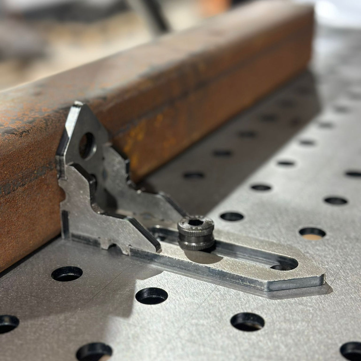 MAC-PRO SLOTTED STOP