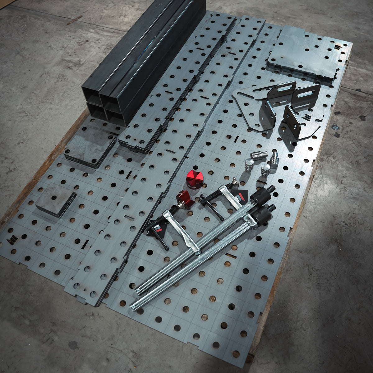 MidiPRO Welding Table 1250 x 750mm With Starter Kit