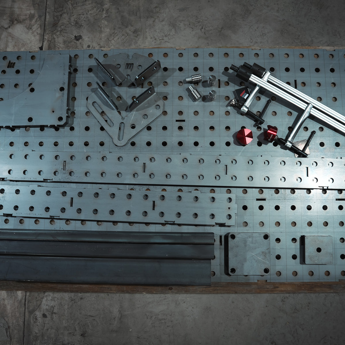 MidiPRO Welding Table 1250 x 750mm With Starter Kit