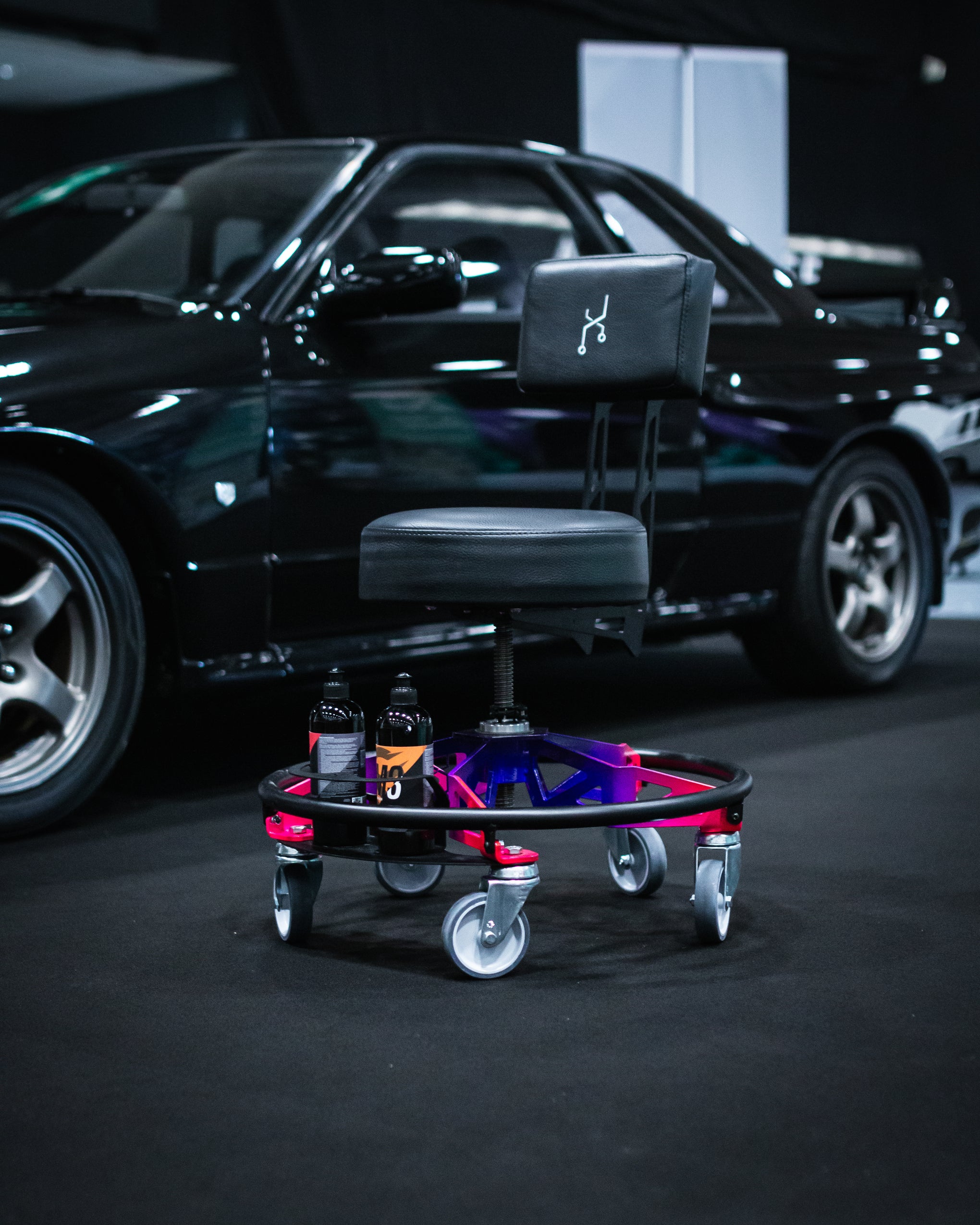 Helix Low Rider Adjustable Workshop Chair / Shop Stool - Made In Brita ...