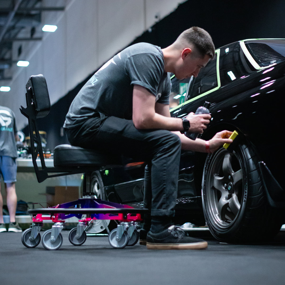 Helix Low Rider Adjustable Workshop Chair / Shop Stool - Made In Brita ...