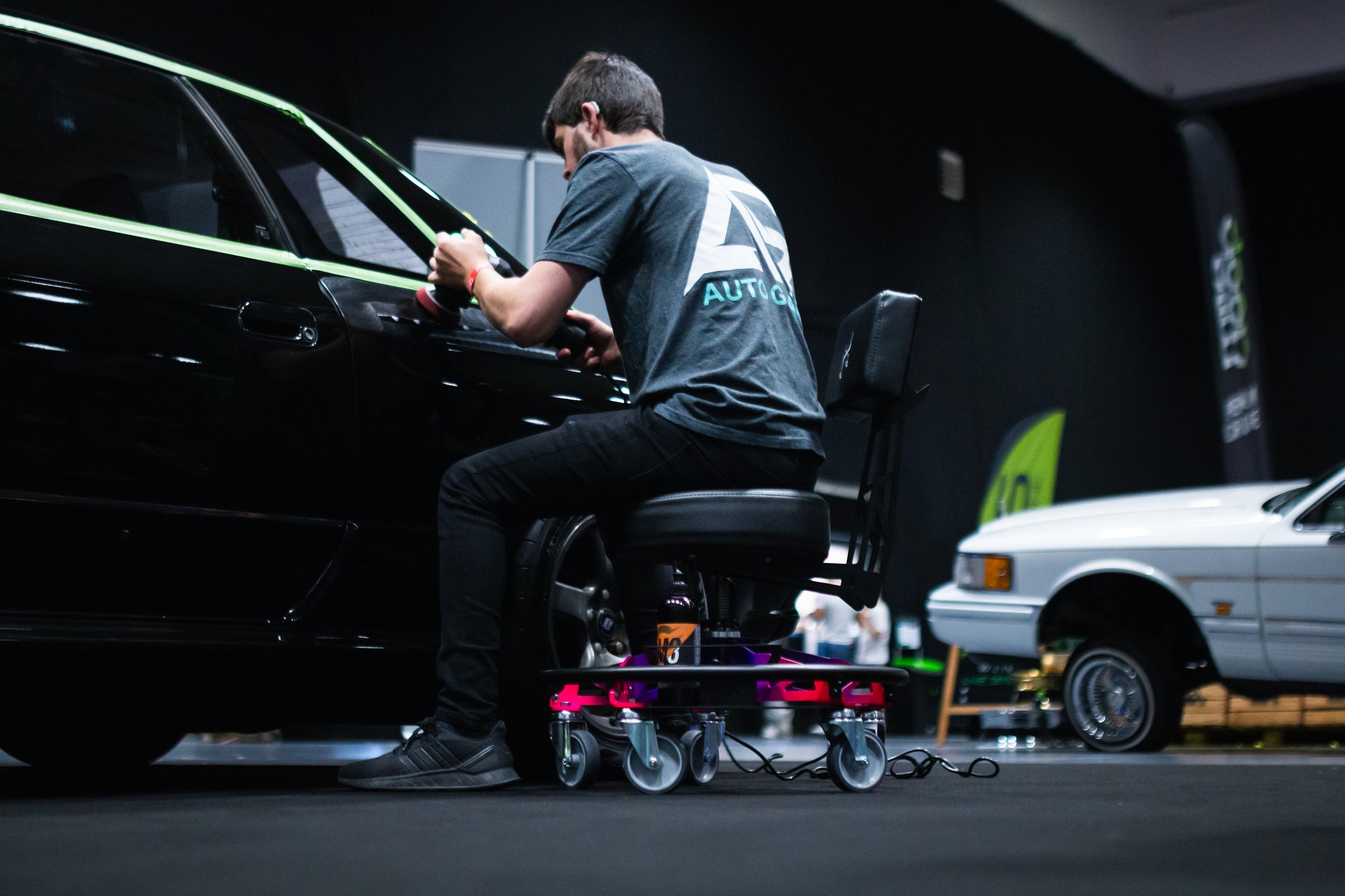 Helix Low Rider Adjustable Workshop Chair / Shop Stool - Made In Brita ...