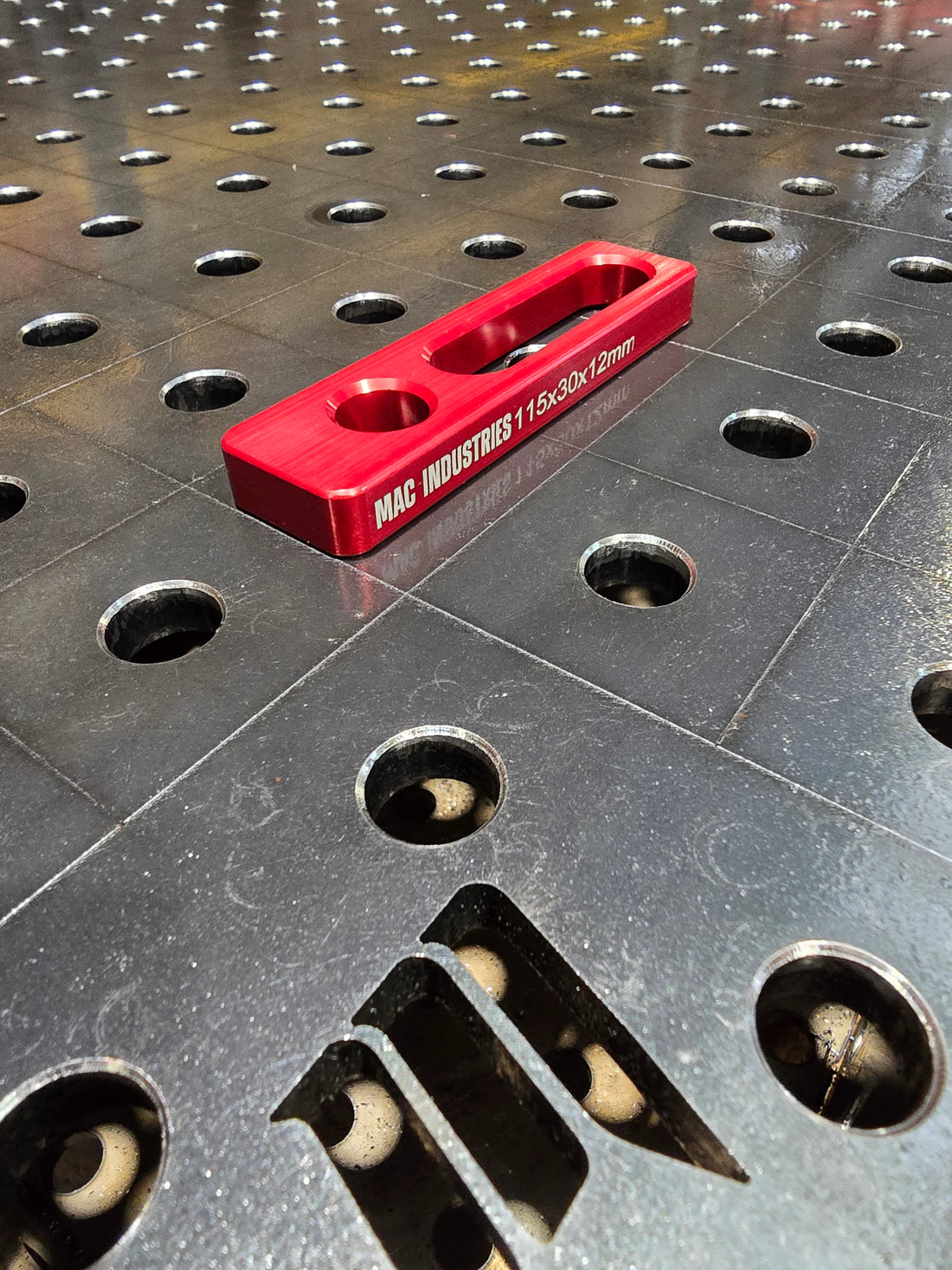 MAC - Milled 16D Aluminium Slotted Straight Edge Tab